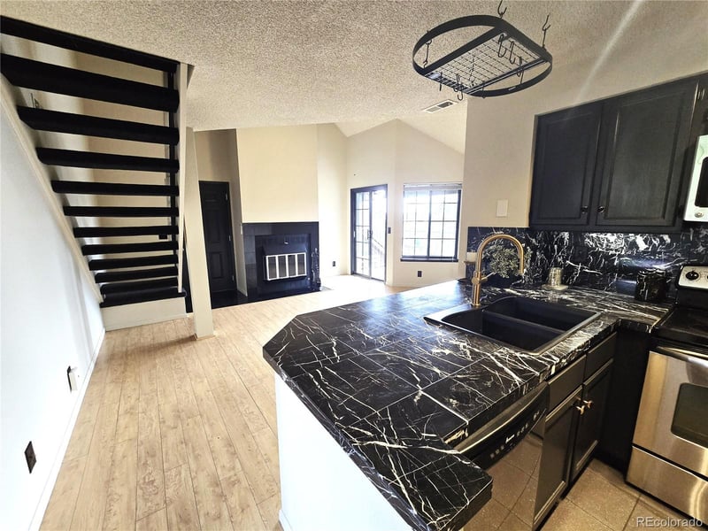 846 S Vance St #C, Lakewood, CO 80226