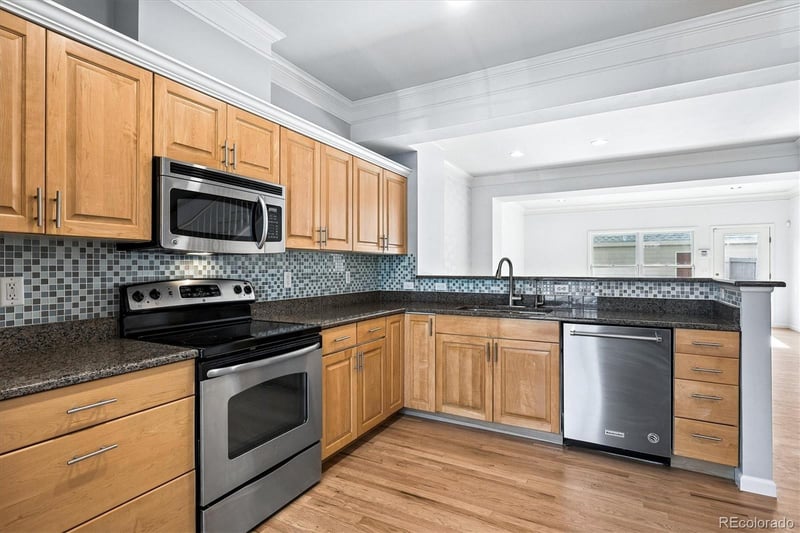 5820 E 10th Ave, Denver, CO 80220