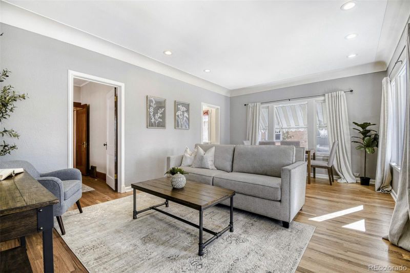 1724 S Emerson St, Denver, CO 80210