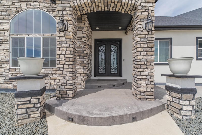 29585 E 165th Ave, Brighton, CO 80603
