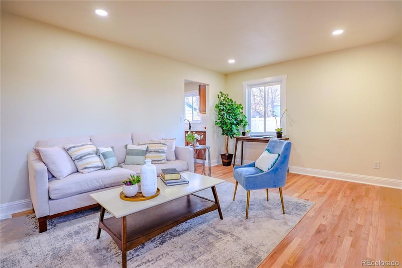 944 S Pecos Way, Denver, CO 80223