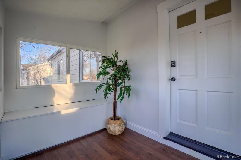 944 S Pecos Way, Denver, CO 80223