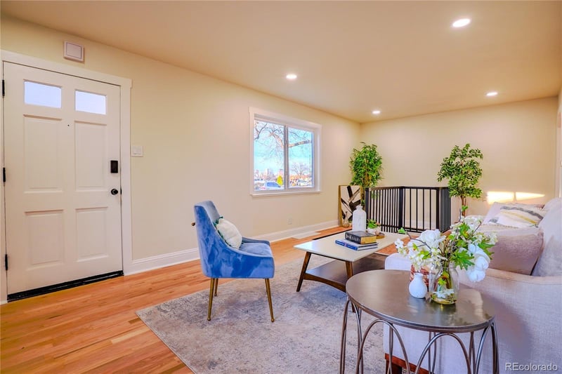 944 S Pecos Way, Denver, CO 80223