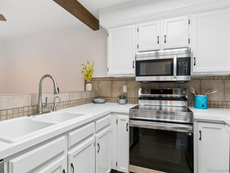 2885 W Long Cir #B, Littleton, CO 80120