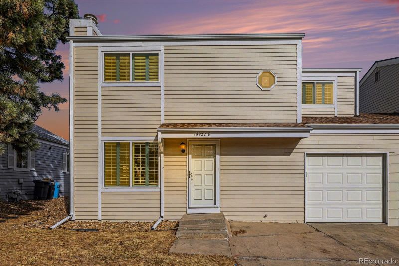 15922 E Rice Pl #B, Aurora, CO 80015
