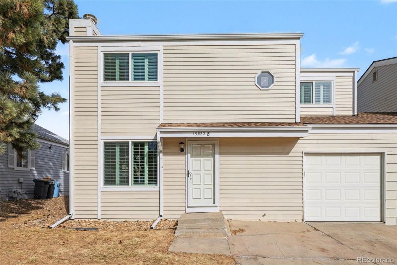 15922 E Rice Pl #B, Aurora, CO 80015