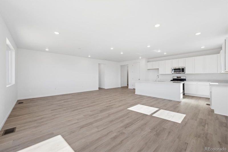 279 Mt Elbert St, Brighton, CO 80601