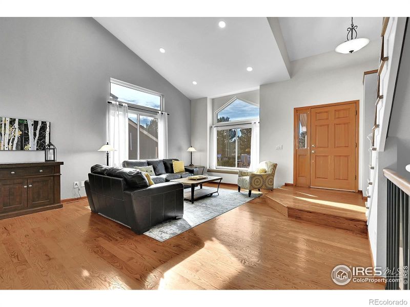 7518 Swadley St, Arvada, CO 80005