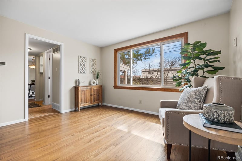 1975 S Kearney Way, Denver, CO 80224