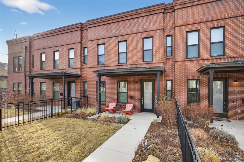2411 California St, Denver, CO 80205