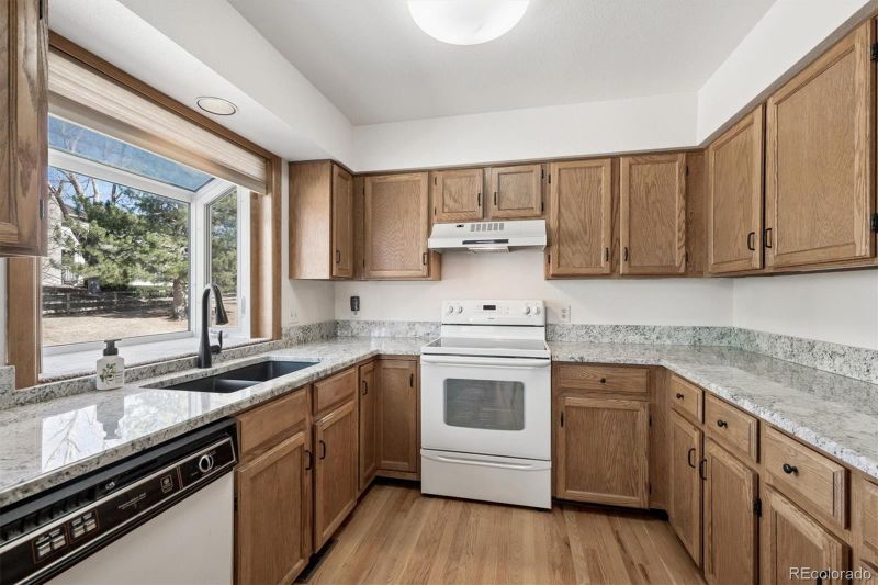 3863 W 98th Ave, Westminster, CO 80031