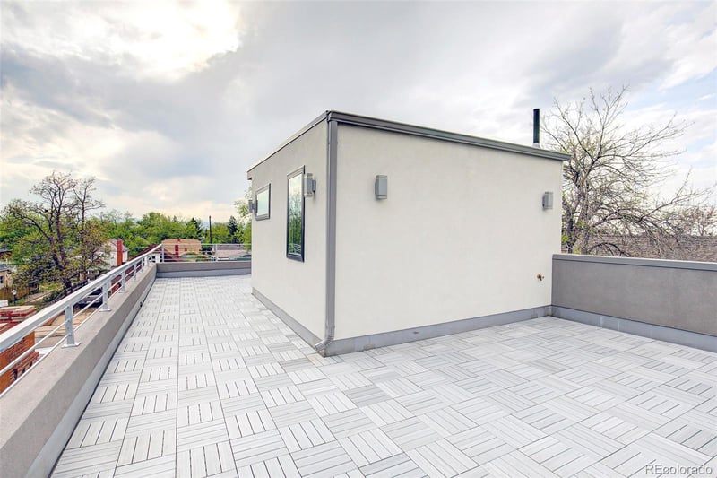 1322 S Pearl St, Denver, CO 80210