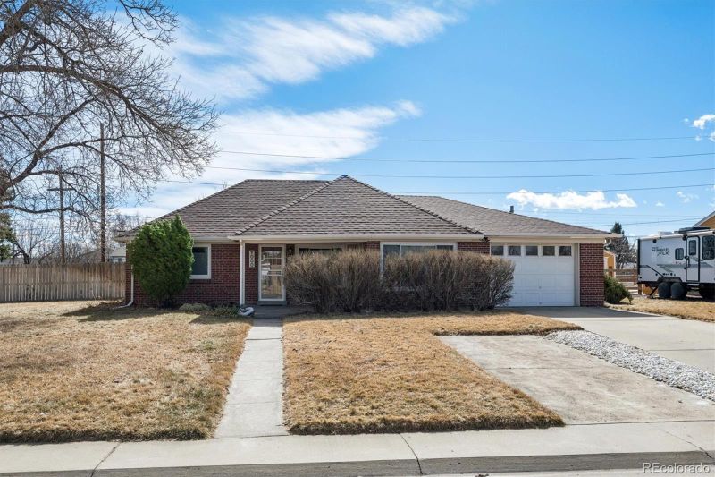 9000 Gyda Dr, Arvada, CO 80002