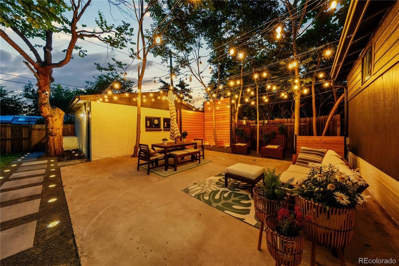 2541 Elm St, Denver, CO 80207