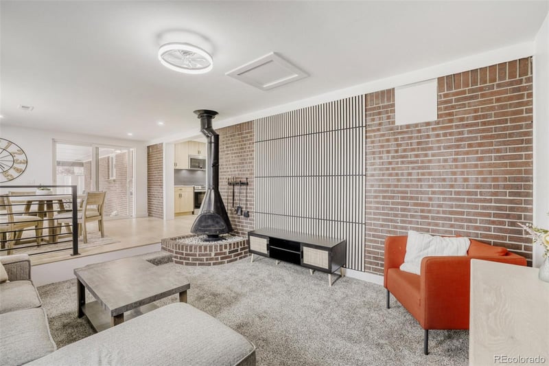 1302 S Magnolia Way, Denver, CO 80224
