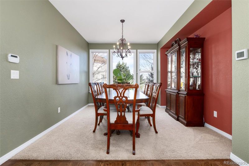 9536 W Avalon Dr, Littleton, CO 80127
