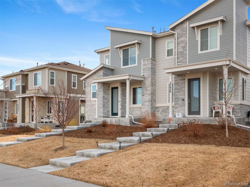 27436 E Archer Ave, Aurora, CO 80018