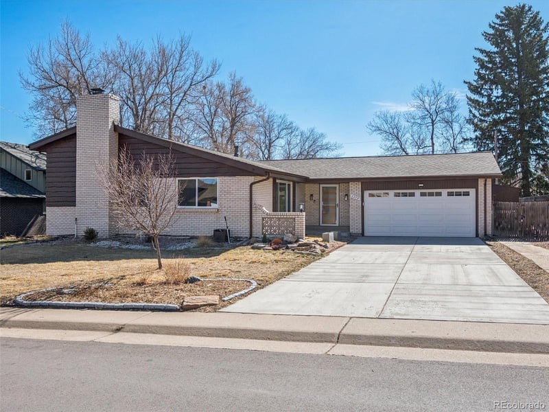 3278 S Wabash Ct, Denver, CO 80231