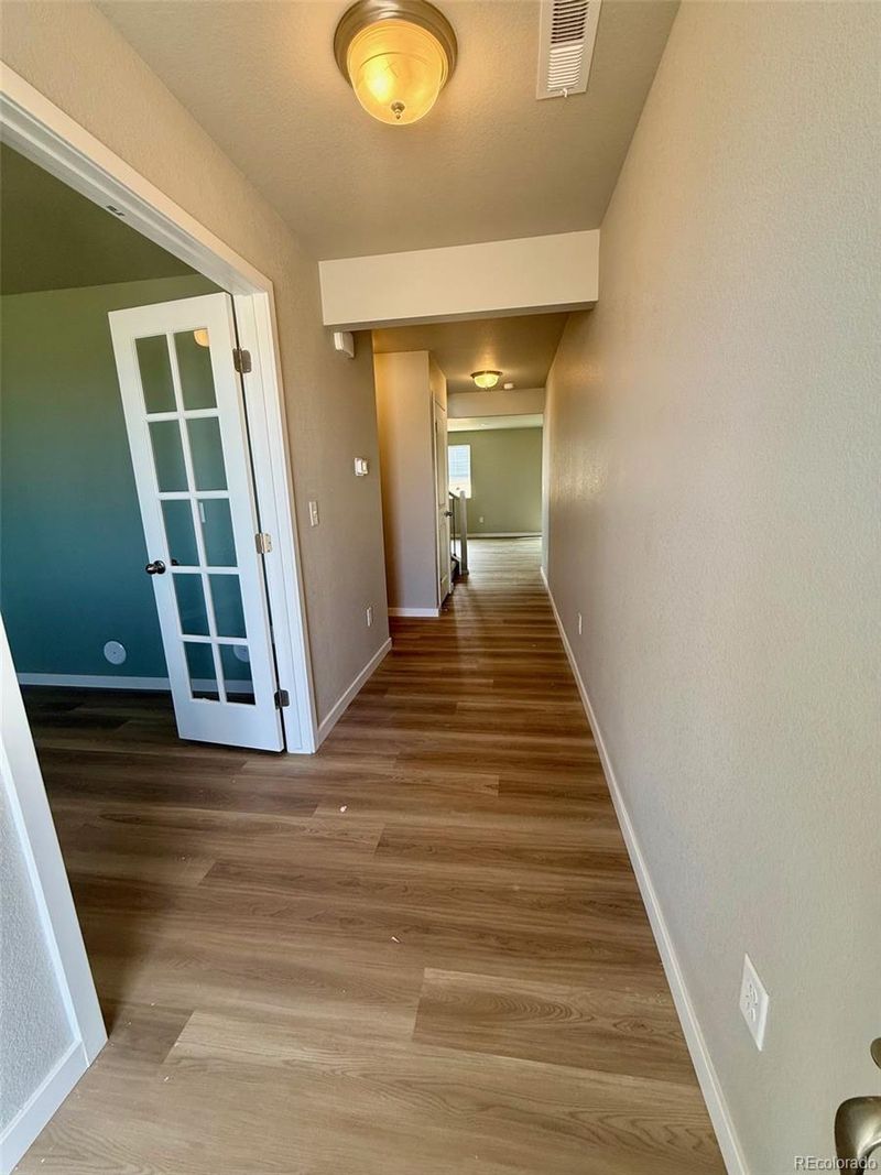 746 N Carrie Ct, Watkins, CO 80137