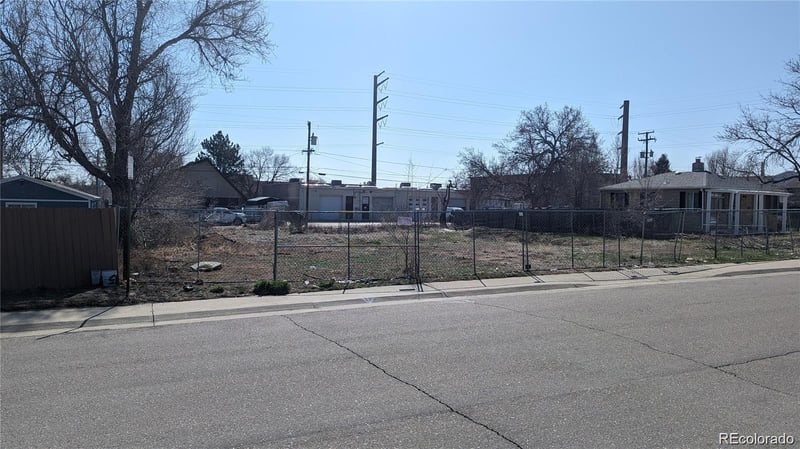 1208 S Mariposa St, Denver, CO 80223
