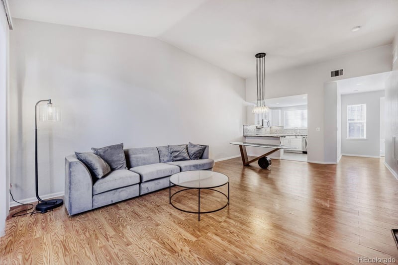 2154 S Fulton Cir #202, Aurora, CO 80247