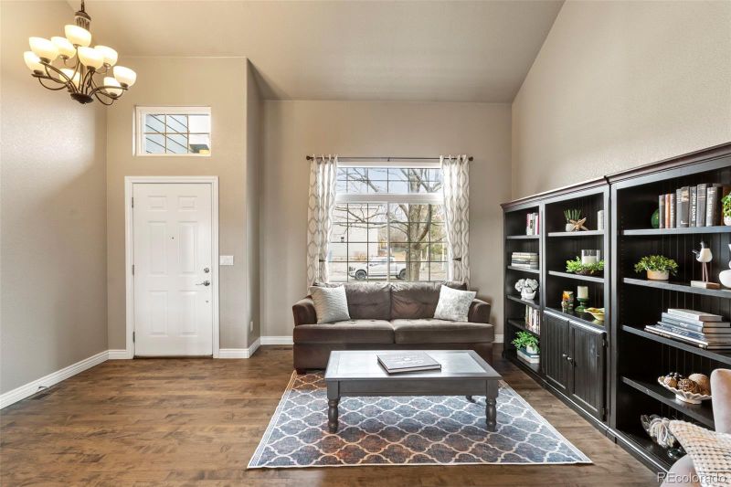 17340 W 70th Ave, Arvada, CO 80007