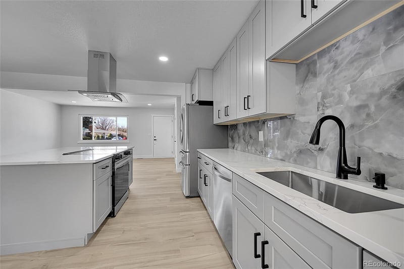 3140 S University Blvd, Denver, CO 80210