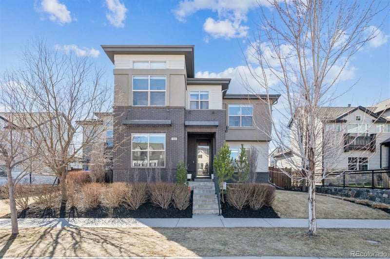 7840 E 32nd Ave, Denver, CO 80238