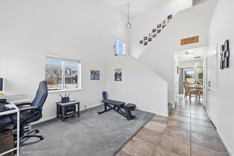 19558 E 58th Cir, Aurora, CO 80019