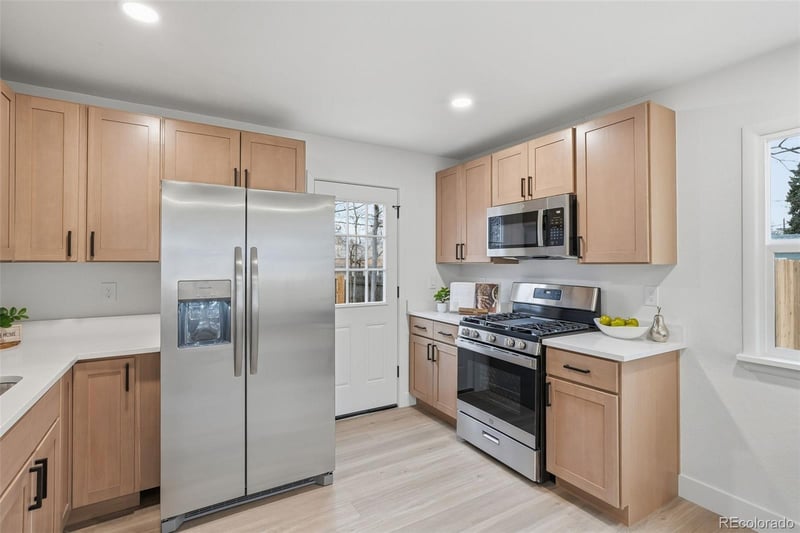 2280 S Knox Ct, Denver, CO 80219