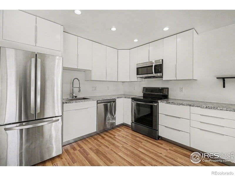 225 E 8th Ave #F2, Longmont, CO 80504