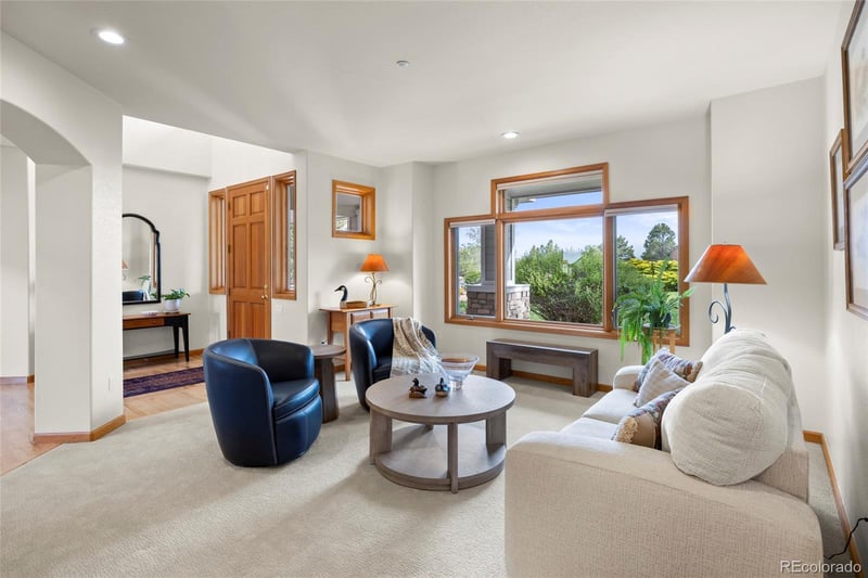 5355 Highlands Dr, Longmont, CO 80503