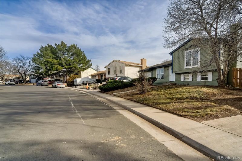 17796 E Mexico Dr, Aurora, CO 80017