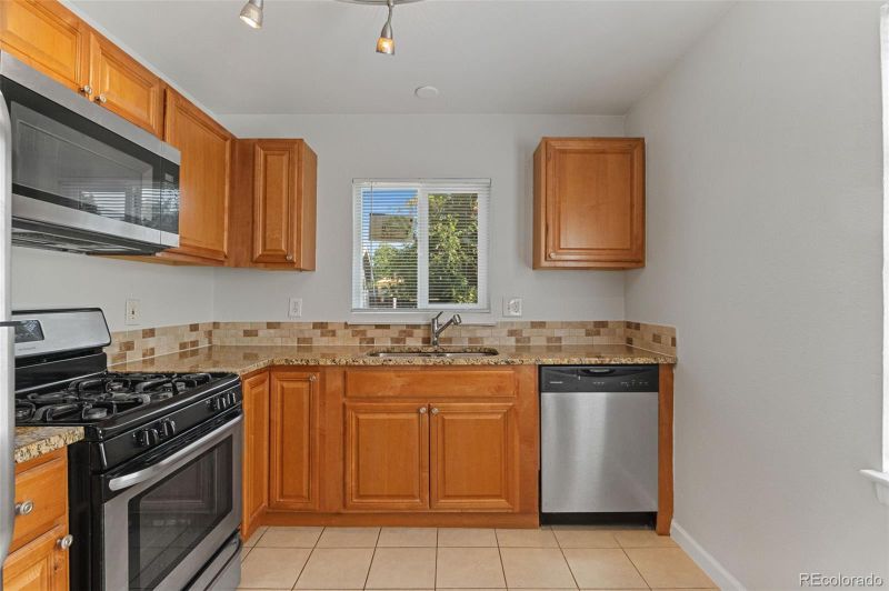 1390 Alton St, Aurora, CO 80010