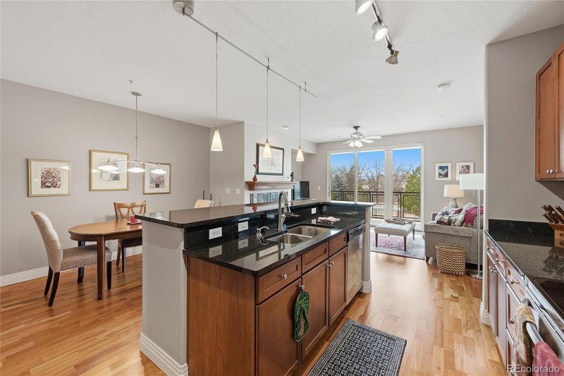 9019 E Panorama Cir #D214, Englewood, CO 80112