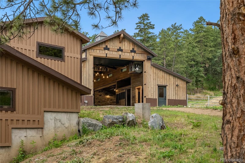10013 S Mckinney Rd, Littleton, CO 80127
