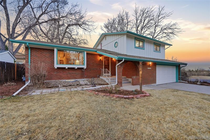 10209 W Idaho Ave, Lakewood, CO 80232