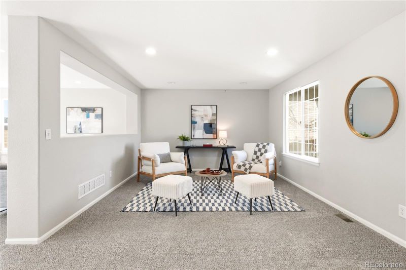 5247 S Riviera Cir, Aurora, CO 80015