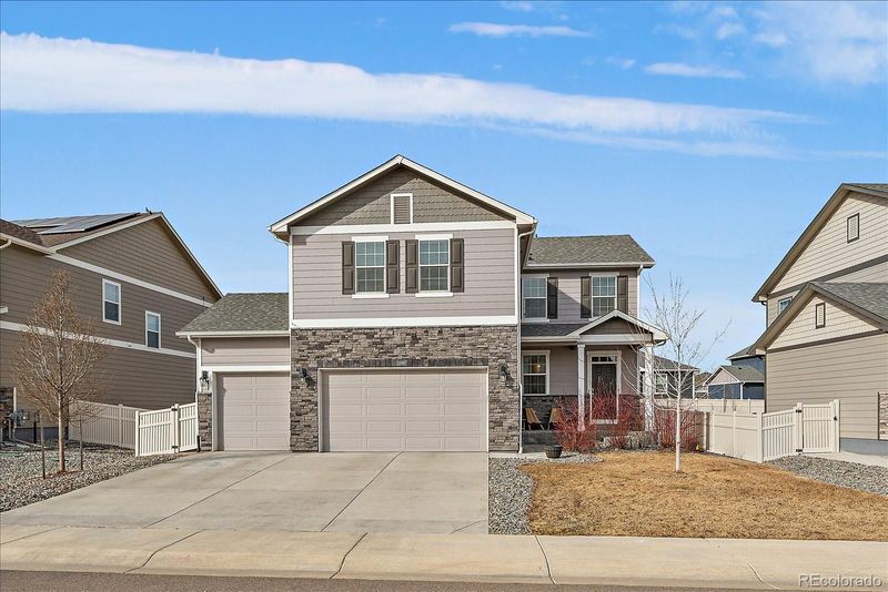 10097 Cedar St, Firestone, CO 80504