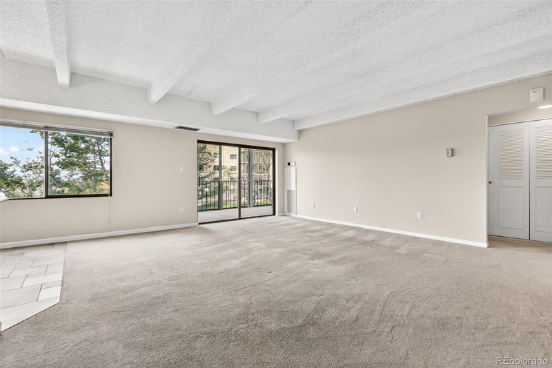 7877 E Mississippi Ave #207, Denver, CO 80247