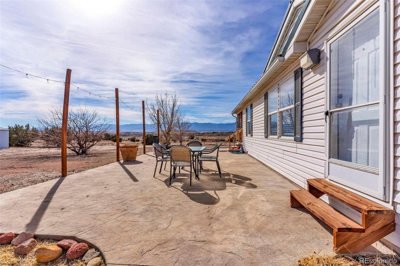 340 12th St, Penrose, CO 81240