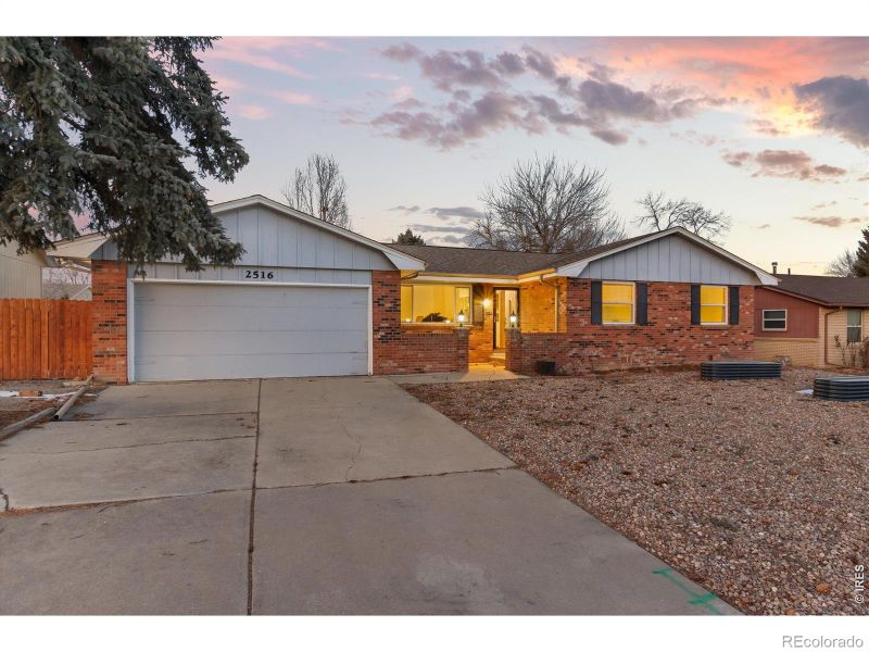 2516 Mountain View Ave, Longmont, CO 80503