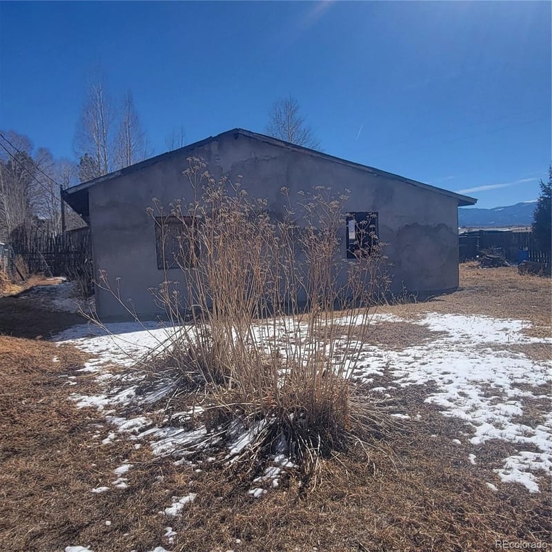 505 6th St, San Luis, CO 81152