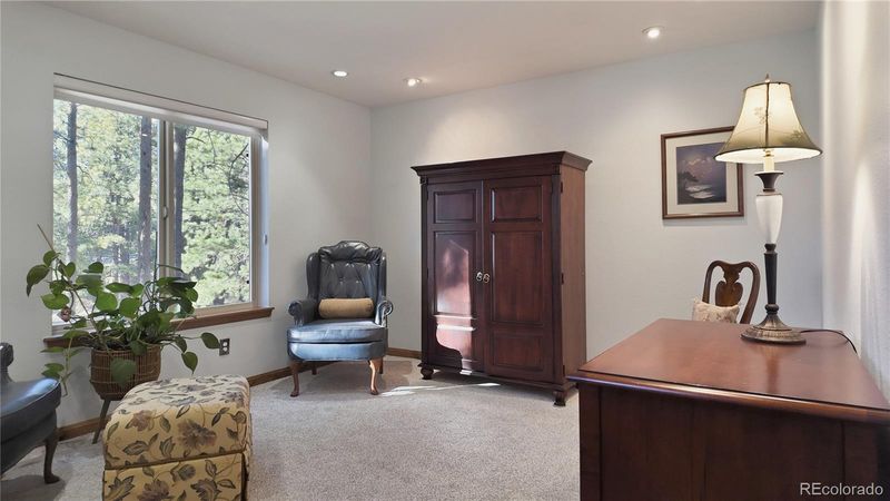 18971 Shadowood Dr, Monument, CO 80132