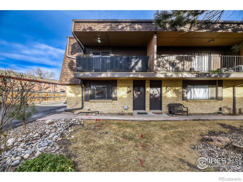 11293 W 18th Ave, Lakewood, CO 80215