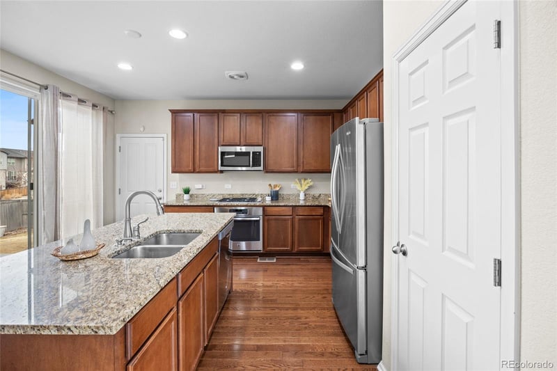4526 Grapevine Way, Castle Rock, CO 80109