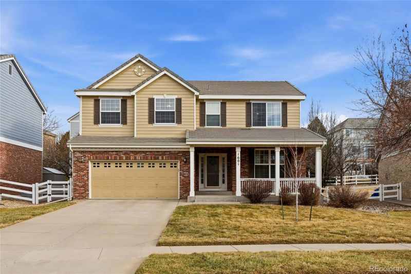 1601 S Buchanan Cir, Aurora, CO 80018