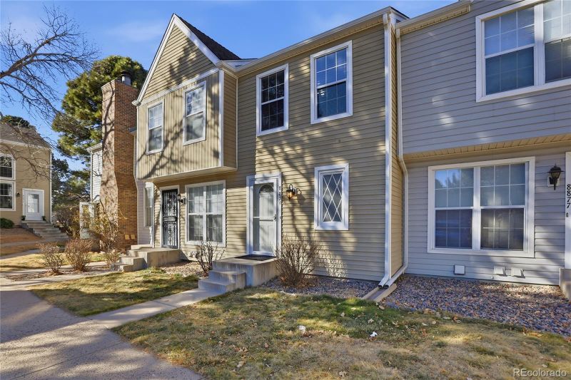 8879 W Floyd Ave, Lakewood, CO 80227