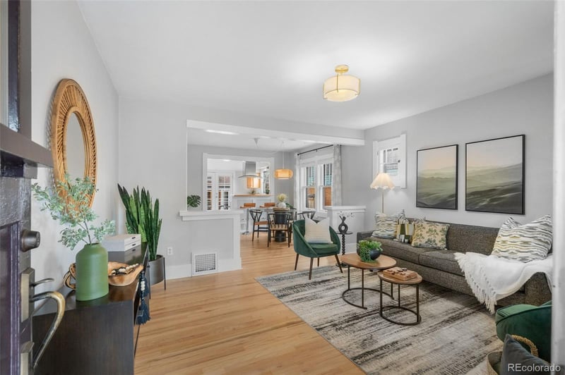 2200 S Corona St, Denver, CO 80210