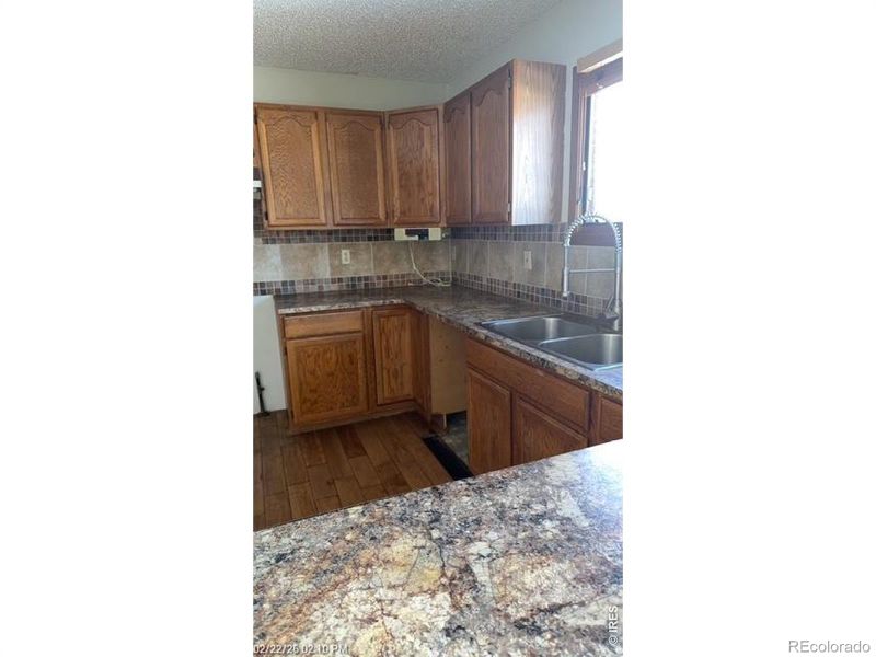 1105 S Belford Ave, Holyoke, CO 80734